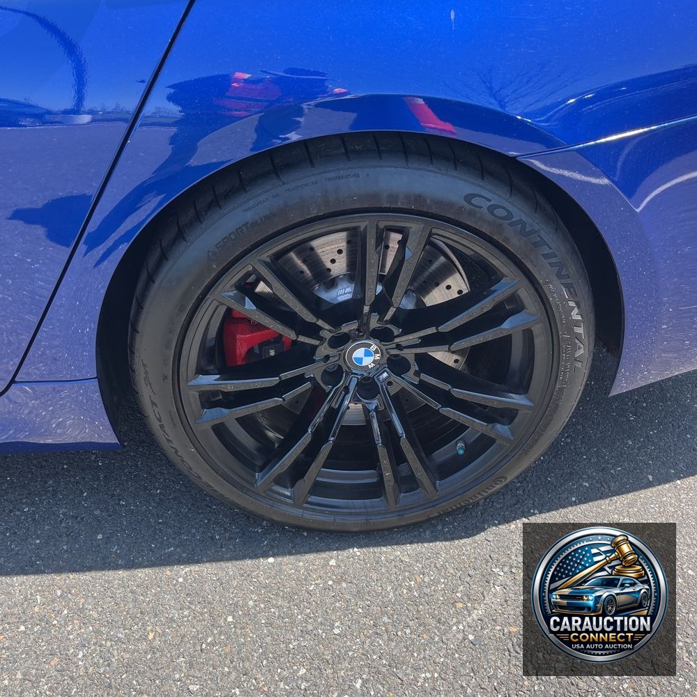 2022 BMW M5 Base