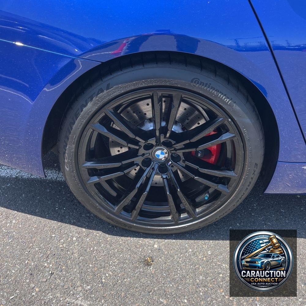 2022 BMW M5 Base