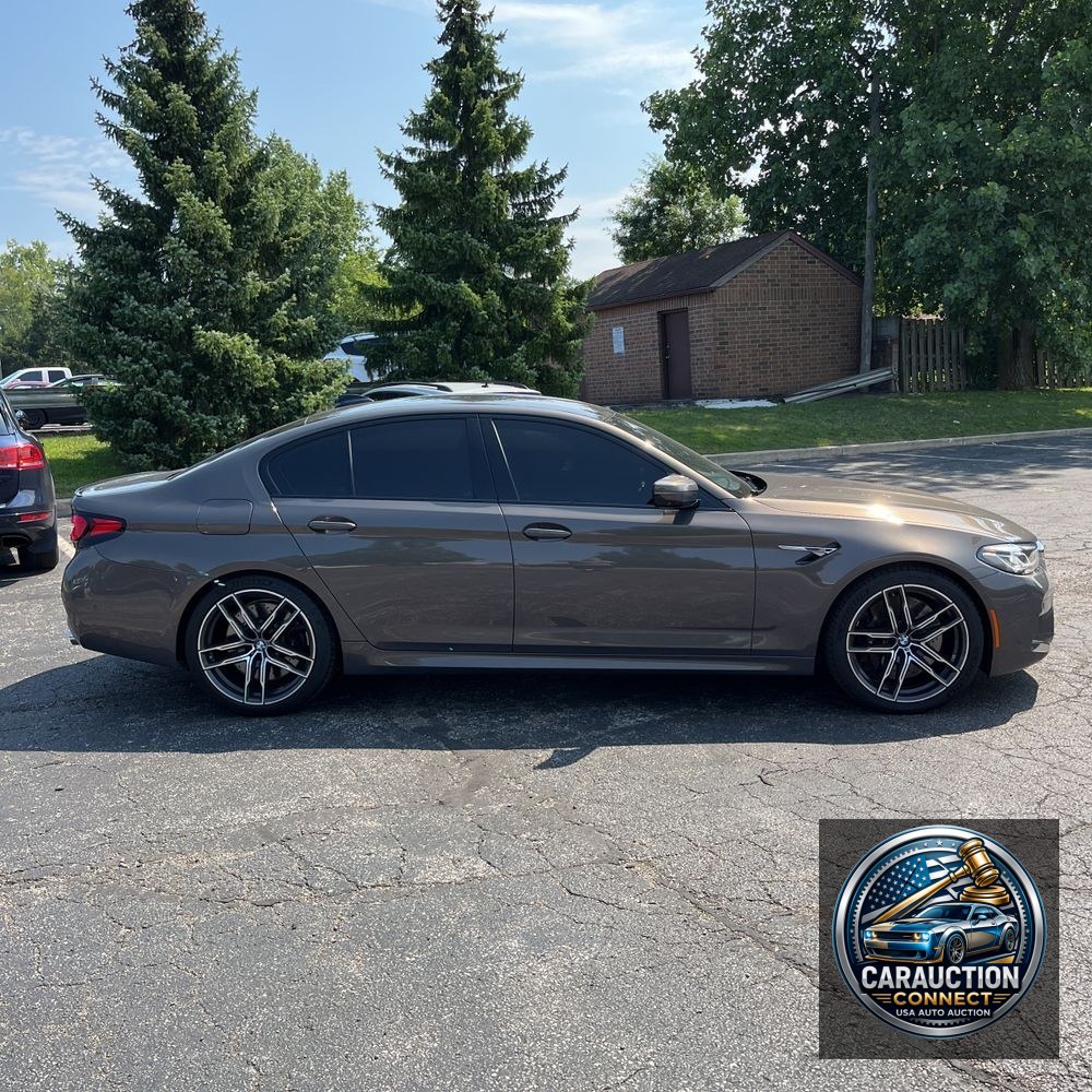 2021 BMW M5