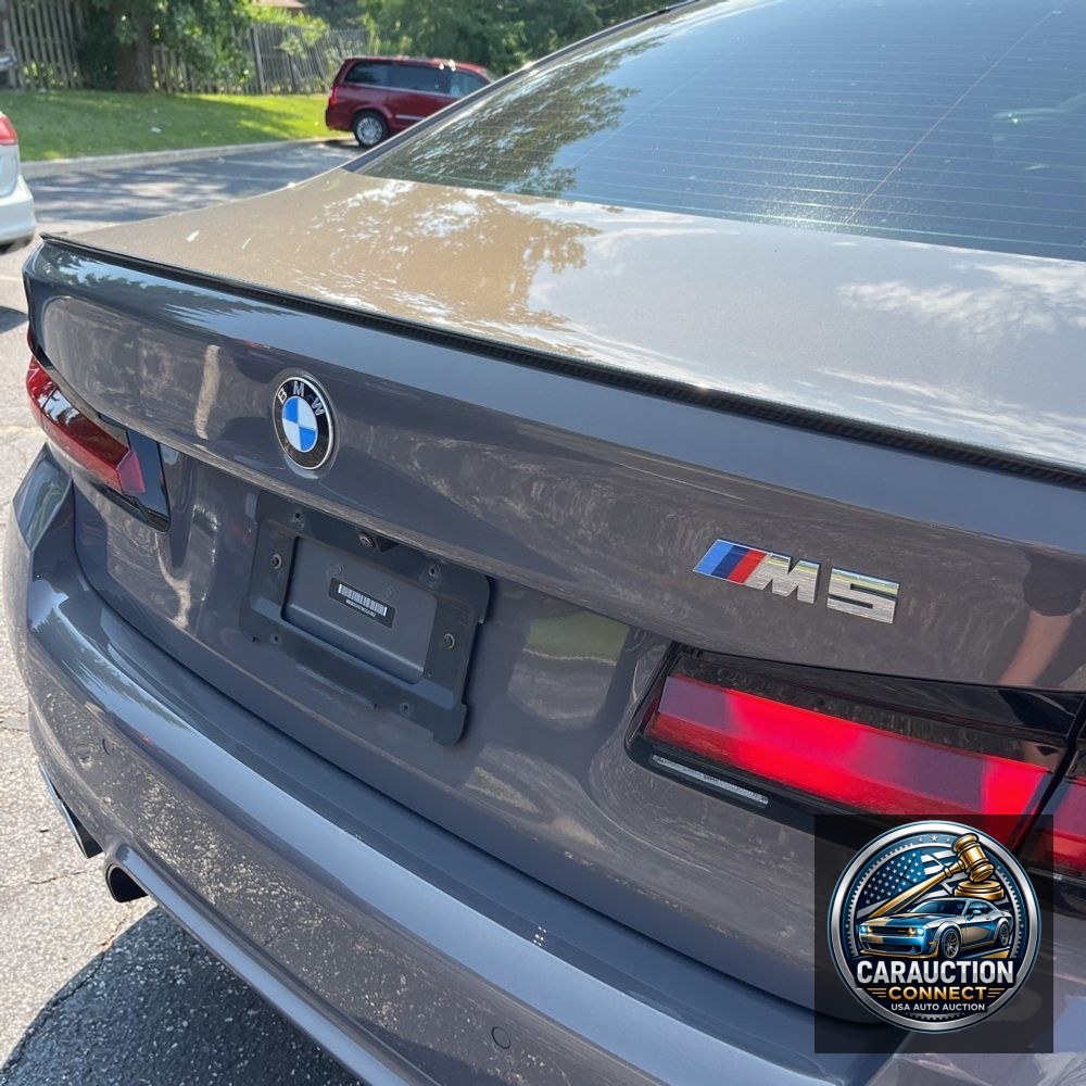2021 BMW M5