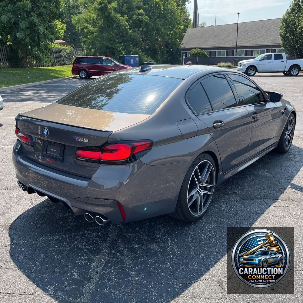 2021 BMW M5
