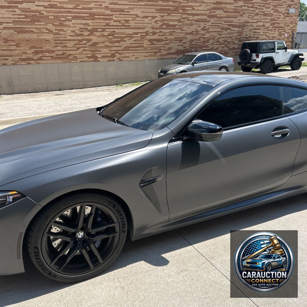 2022 BMW M8 Competition