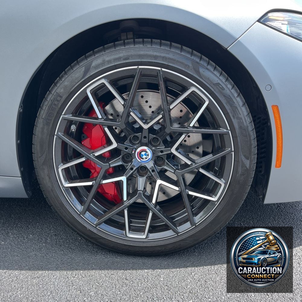 2023 BMW M8 Competition