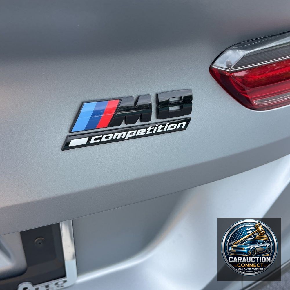 2023 BMW M8 Competition