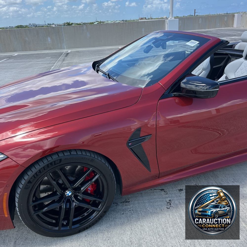 2022 BMW M8 Competition