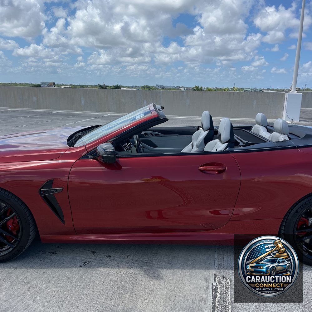 2022 BMW M8 Competition
