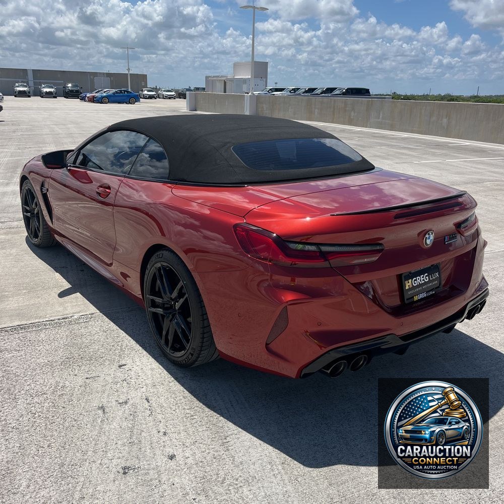 2022 BMW M8 Competition