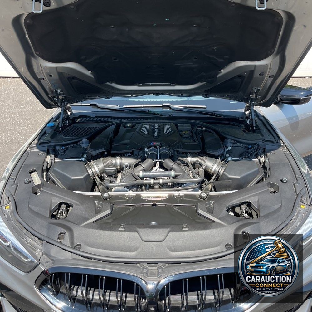 2020 BMW M8 Base