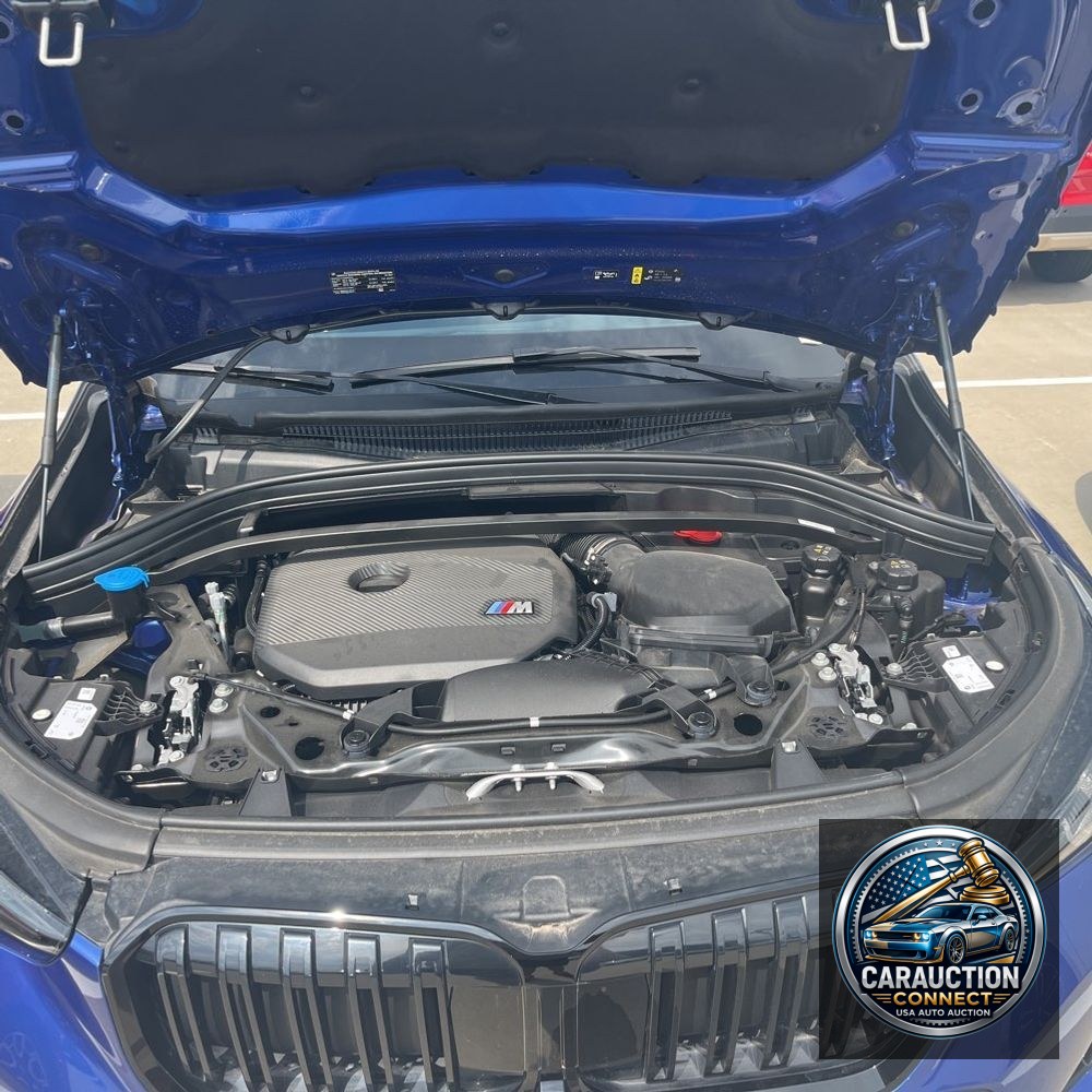 2024 BMW X1 M35i