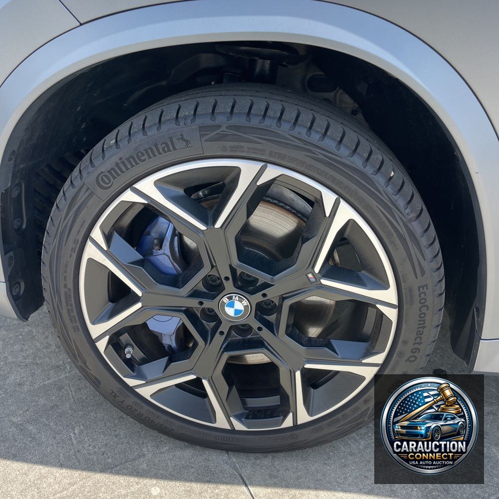 2025 BMW X1 M35i