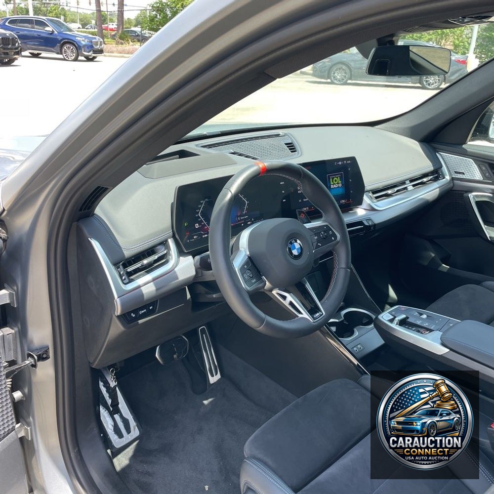 2025 BMW X1 M35i