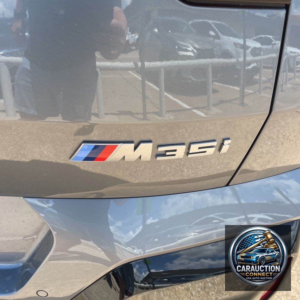 2024 BMW X2 M35i