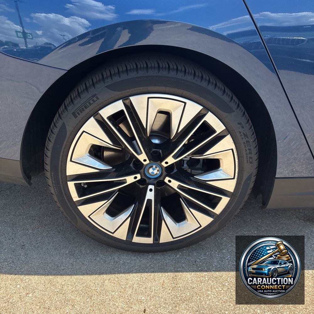 2025 BMW i5 xDrive40