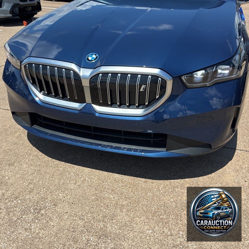2025 BMW i5 xDrive40