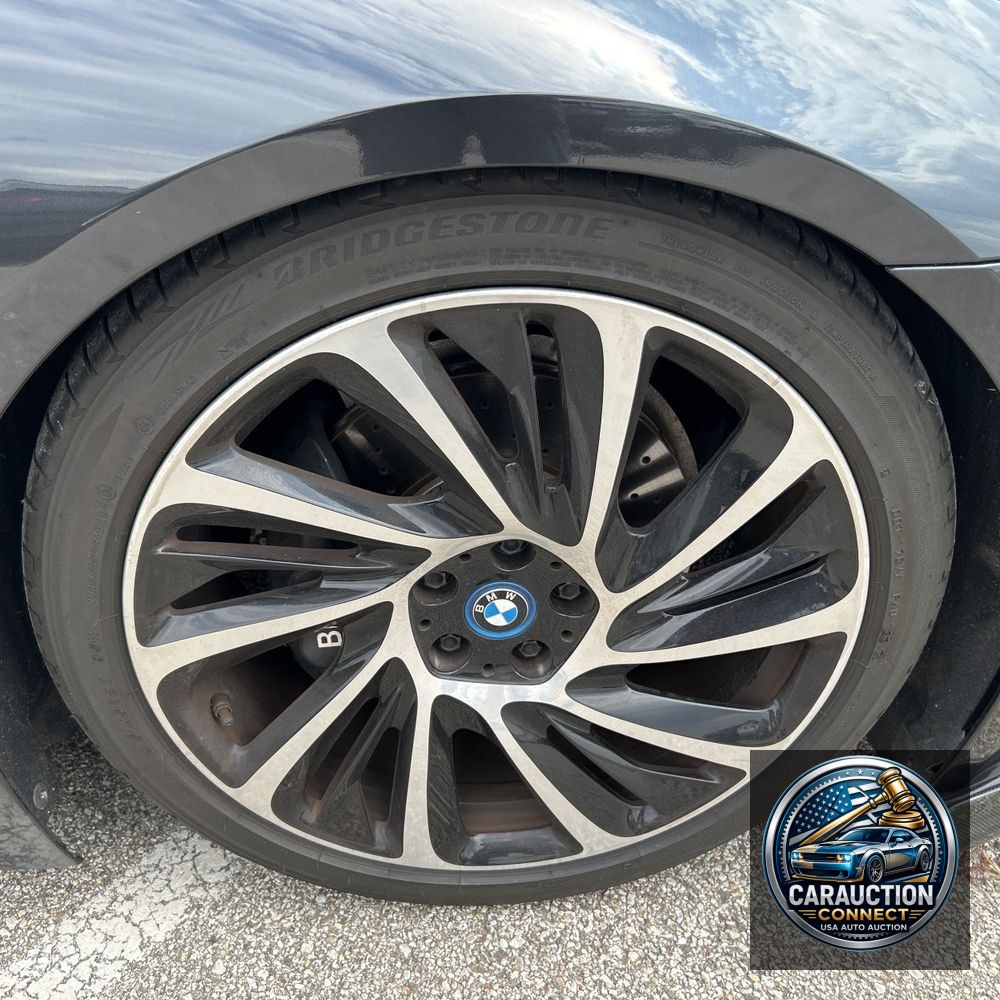 2014 BMW i8
