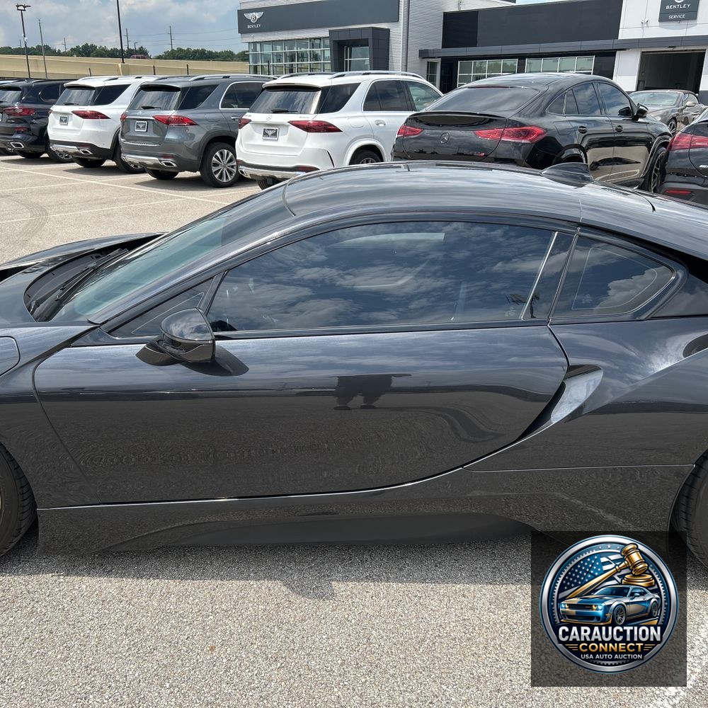 2014 BMW i8