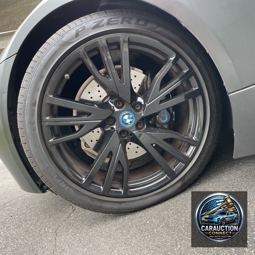 2015 BMW i8