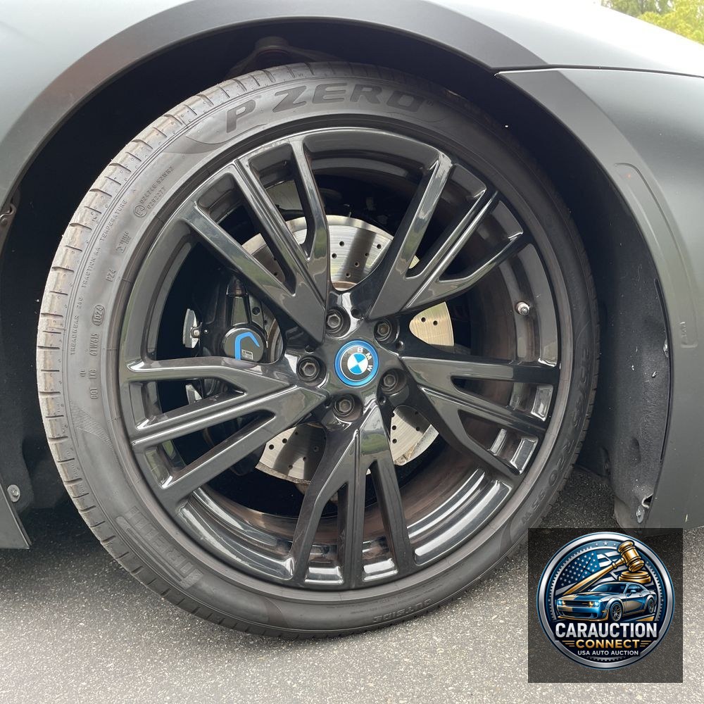 2015 BMW i8