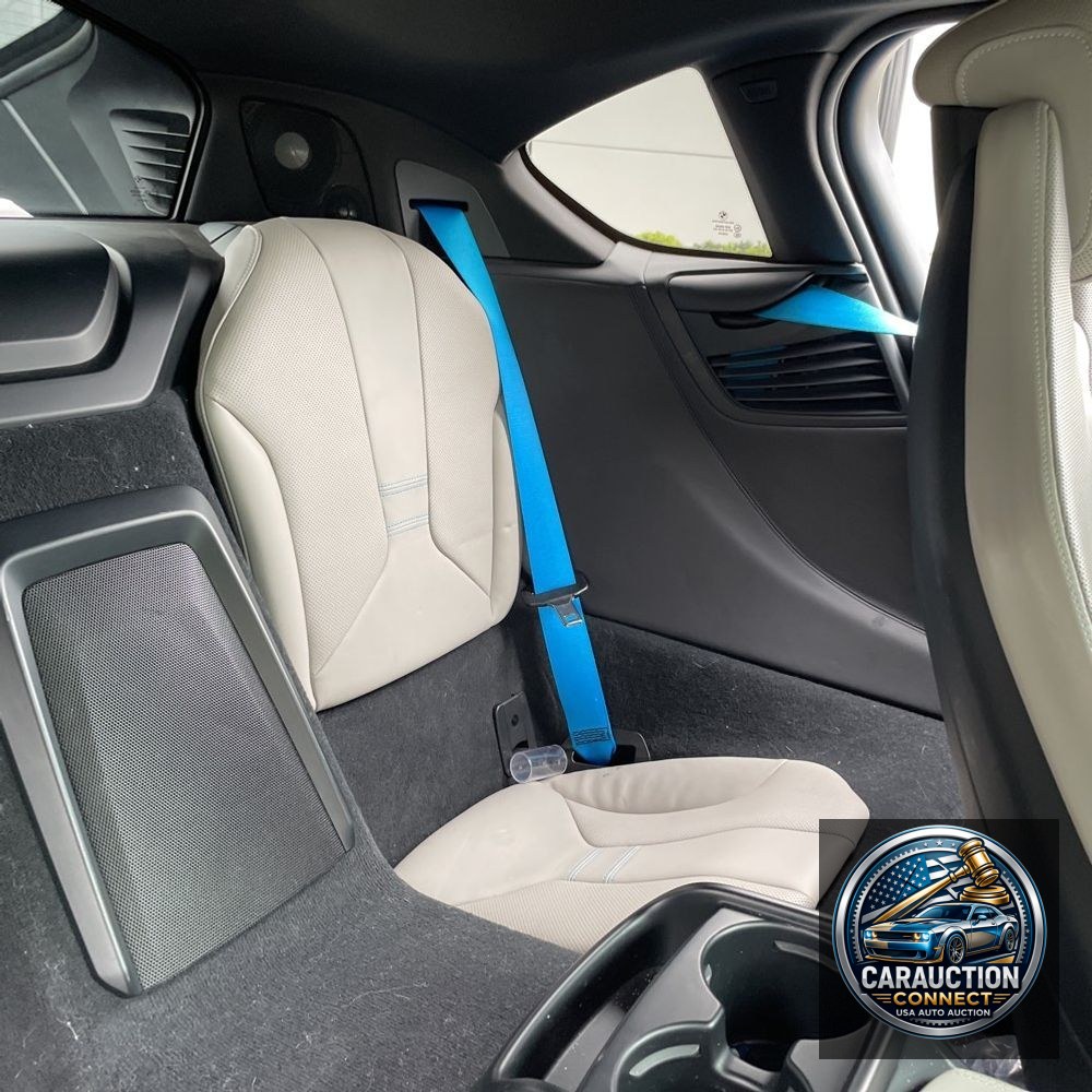 2015 BMW i8