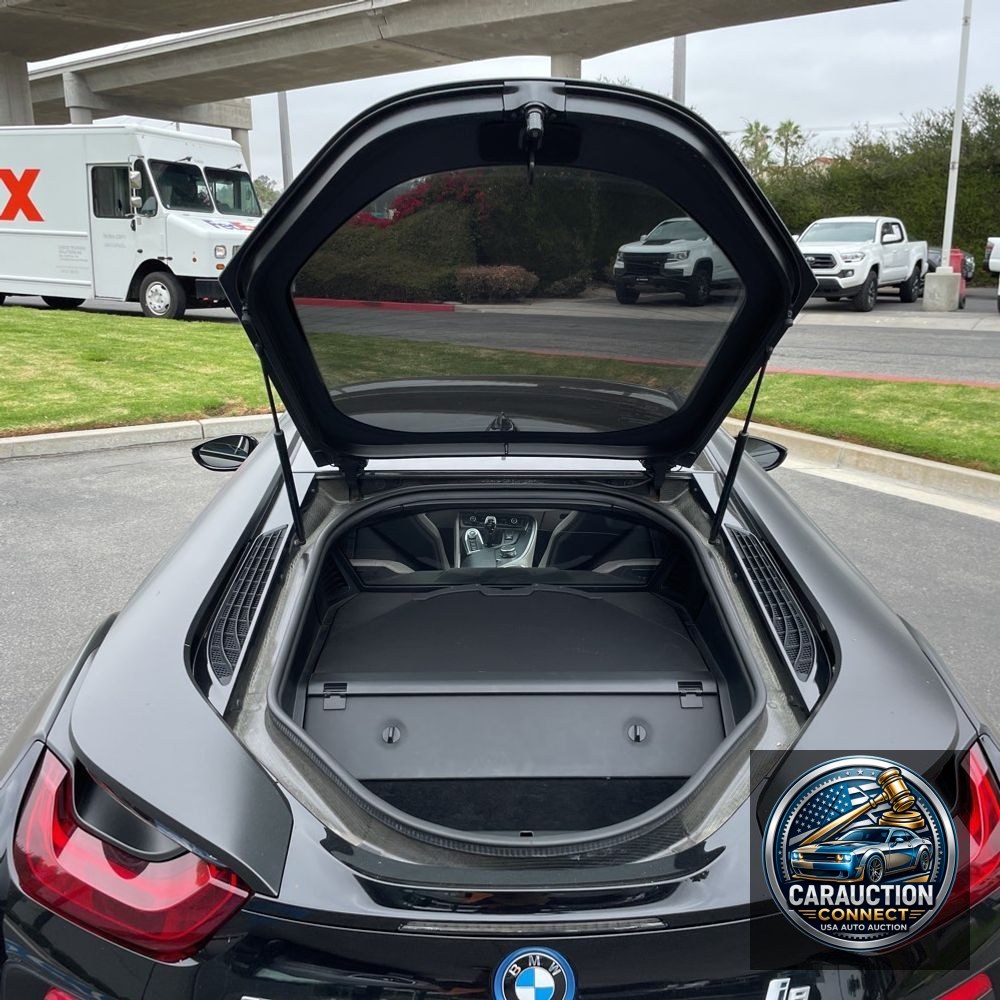 2015 BMW i8