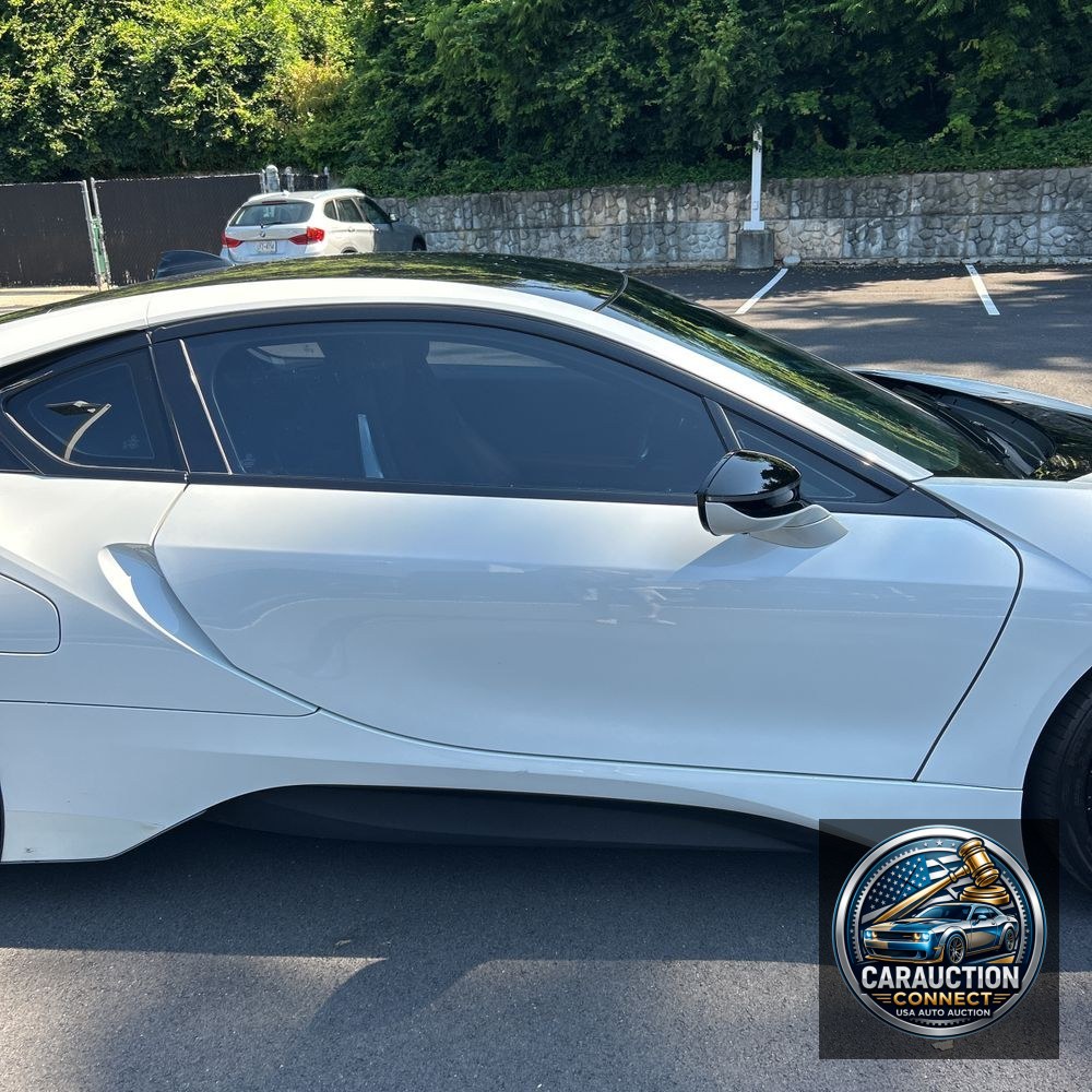 2019 BMW i8