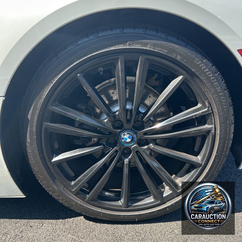 2019 BMW i8