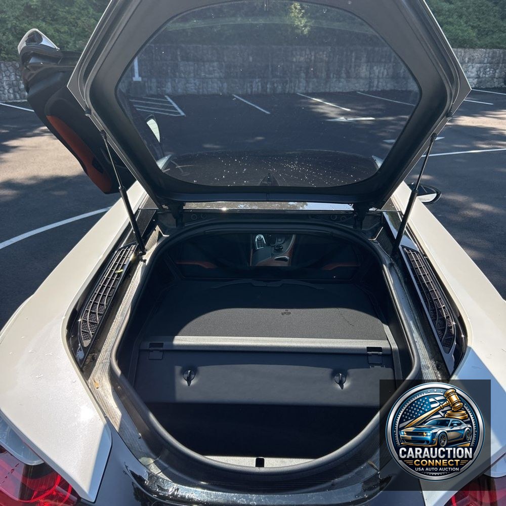 2019 BMW i8
