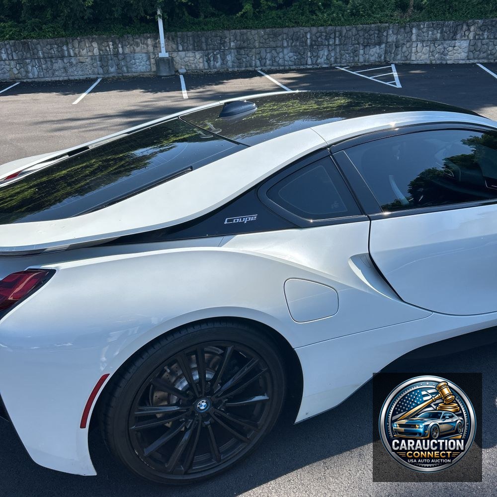 2019 BMW i8