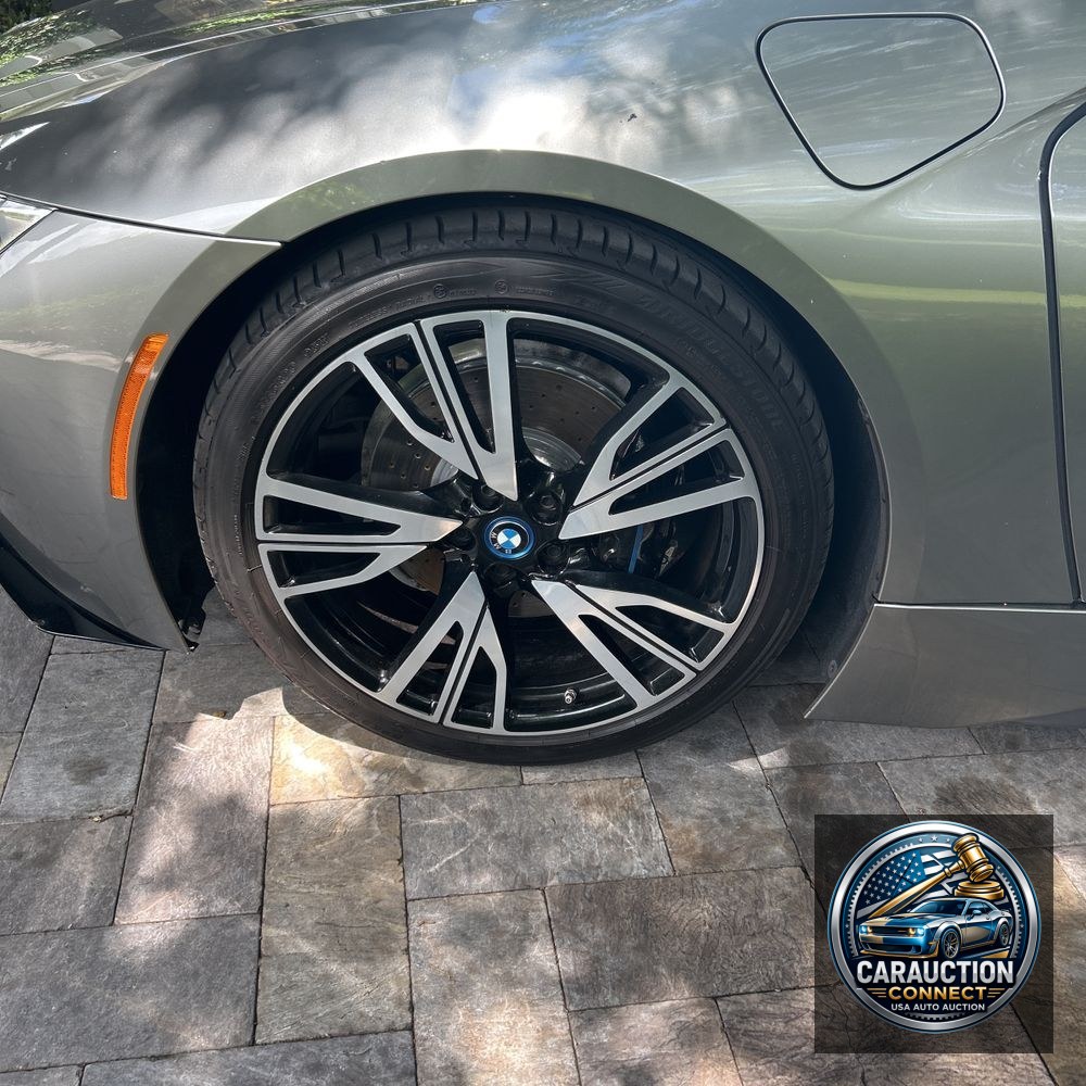 2019 BMW i8