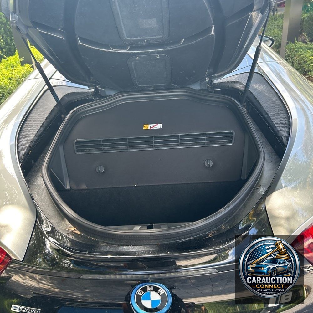 2019 BMW i8