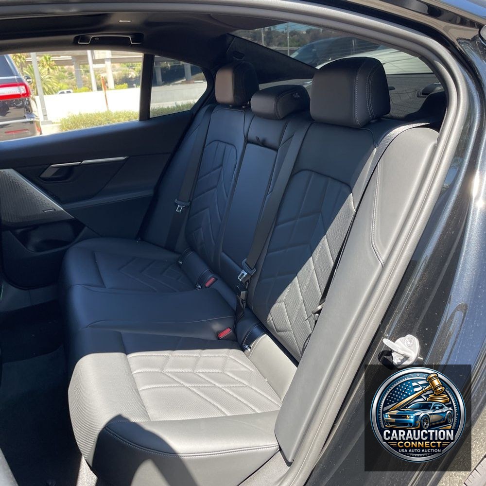 2024 BMW i5 eDrive40