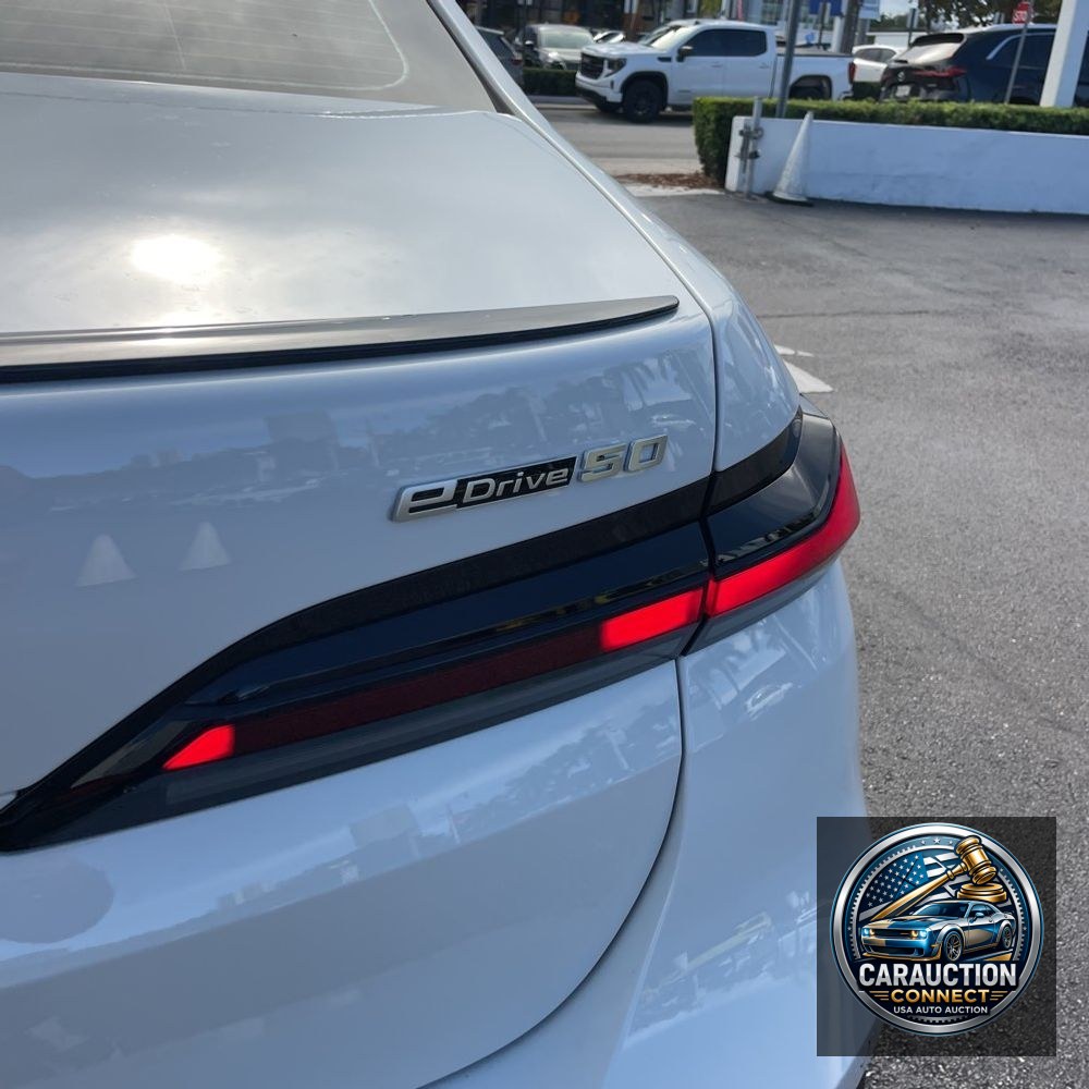 2024 BMW i7 eDrive50