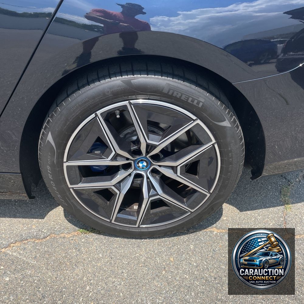 2024 BMW i5 M60