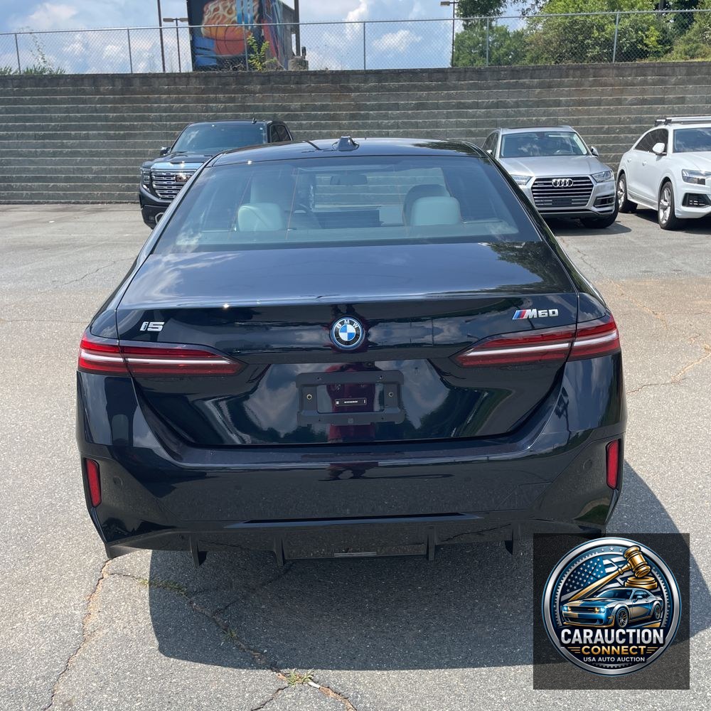 2024 BMW i5 M60