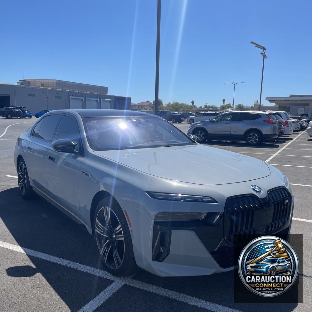2024 BMW i7 M70