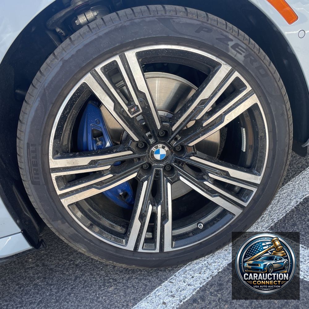 2024 BMW i7 M70