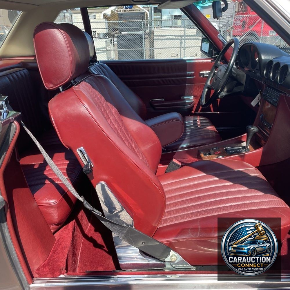 1979 Mercedes-Benz 560 Series SL 2D Coupe Roadster