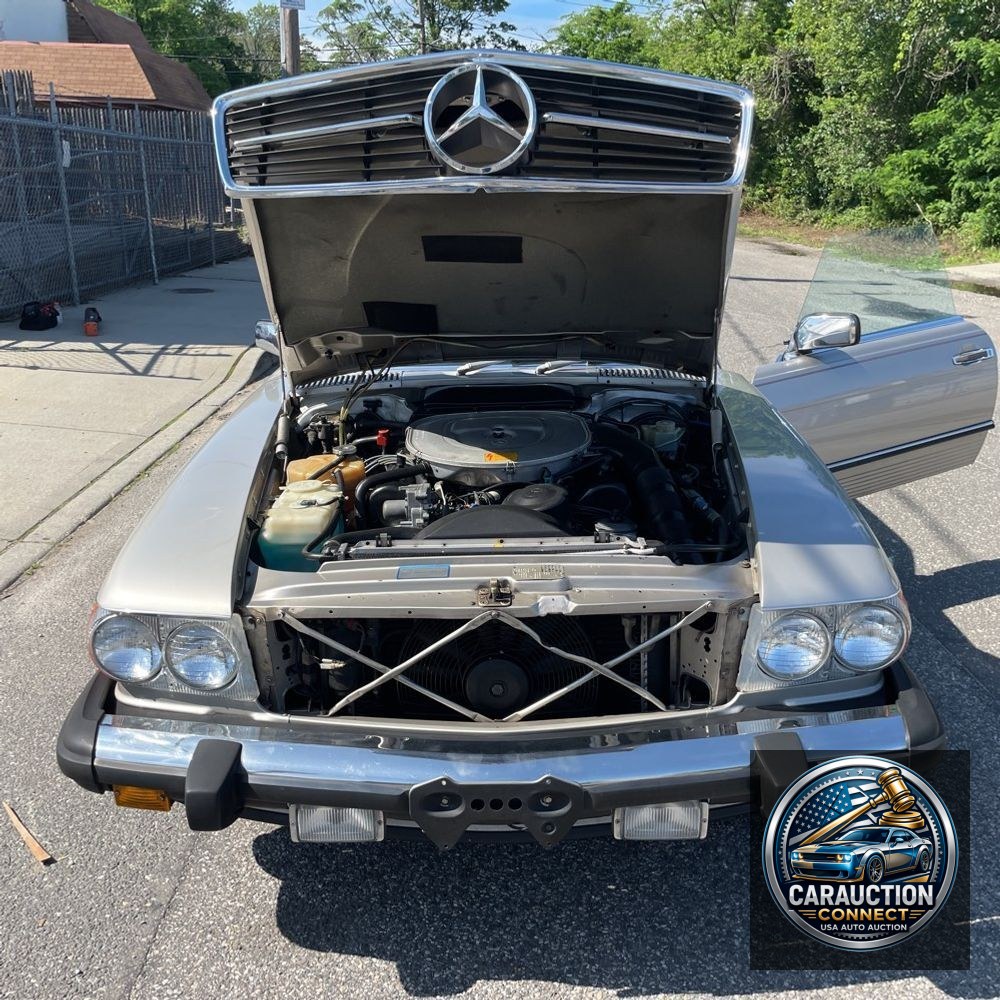 1979 Mercedes-Benz 560 Series SL 2D Coupe Roadster