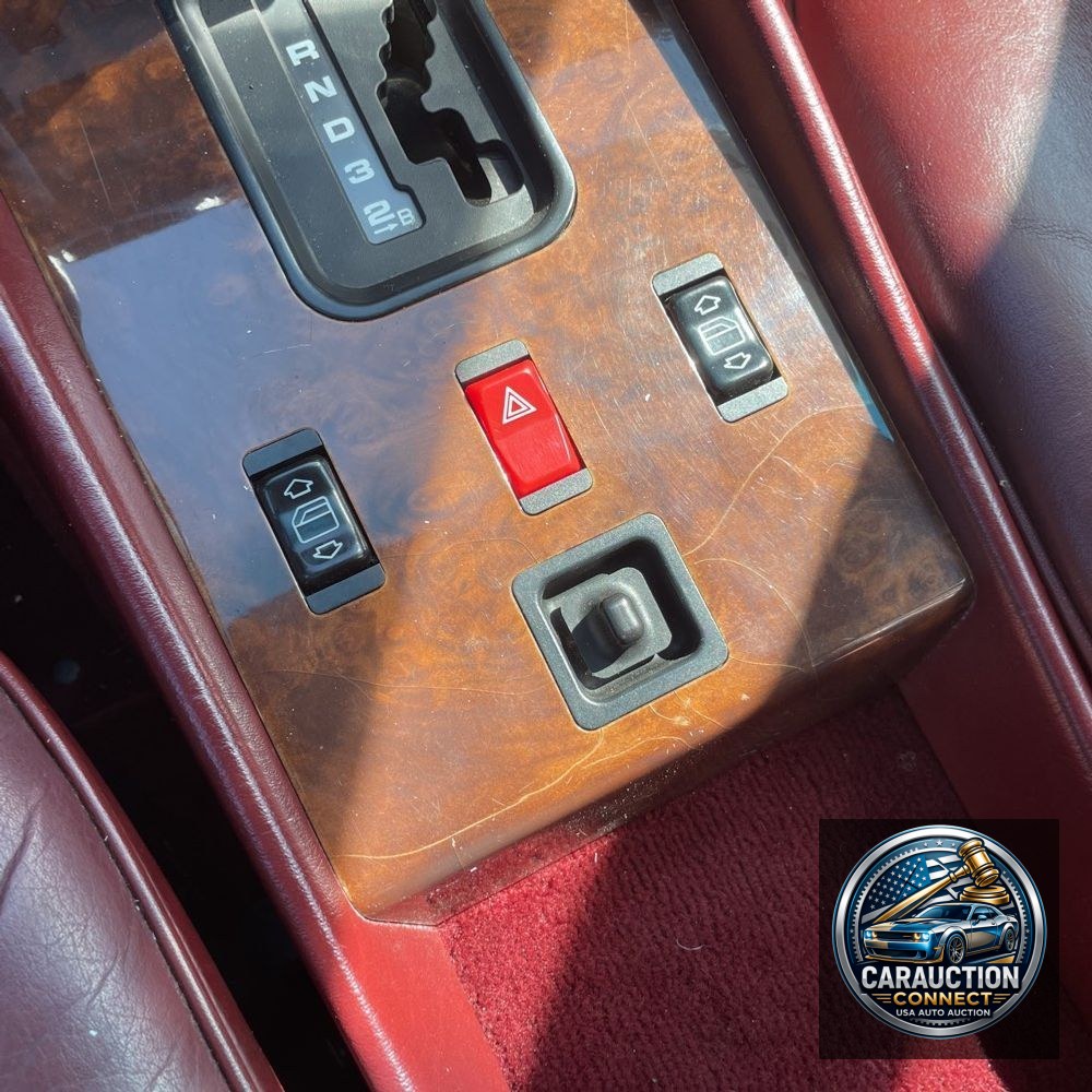 1979 Mercedes-Benz 560 Series SL 2D Coupe Roadster