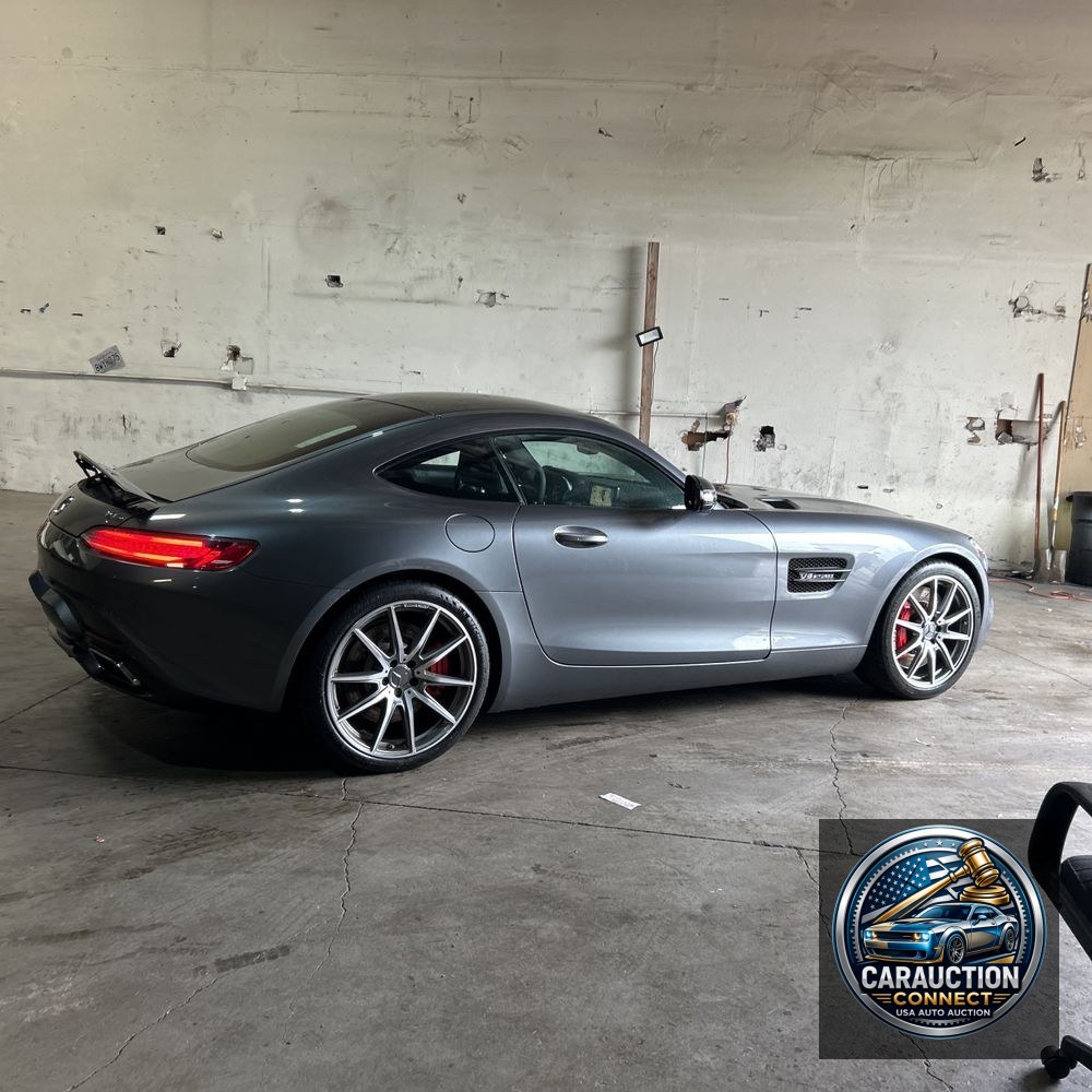 2016 Mercedes-Benz AMG GT S