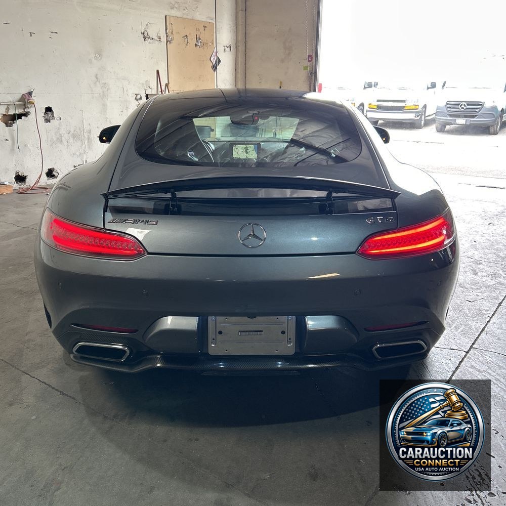 2016 Mercedes-Benz AMG GT S