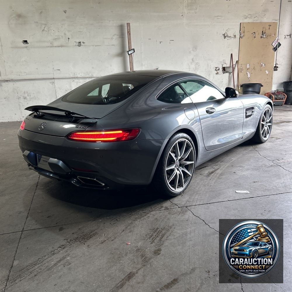 2016 Mercedes-Benz AMG GT S