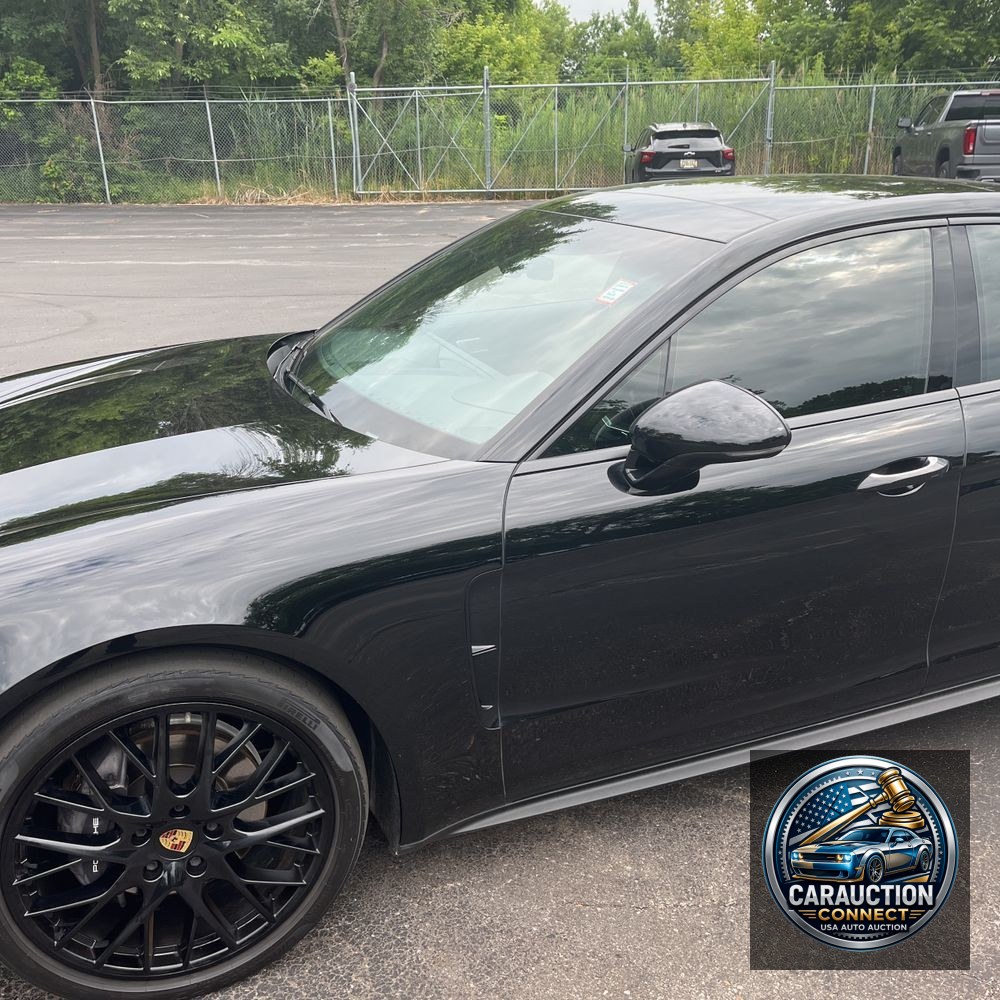 2018 Porsche Panamera 4
