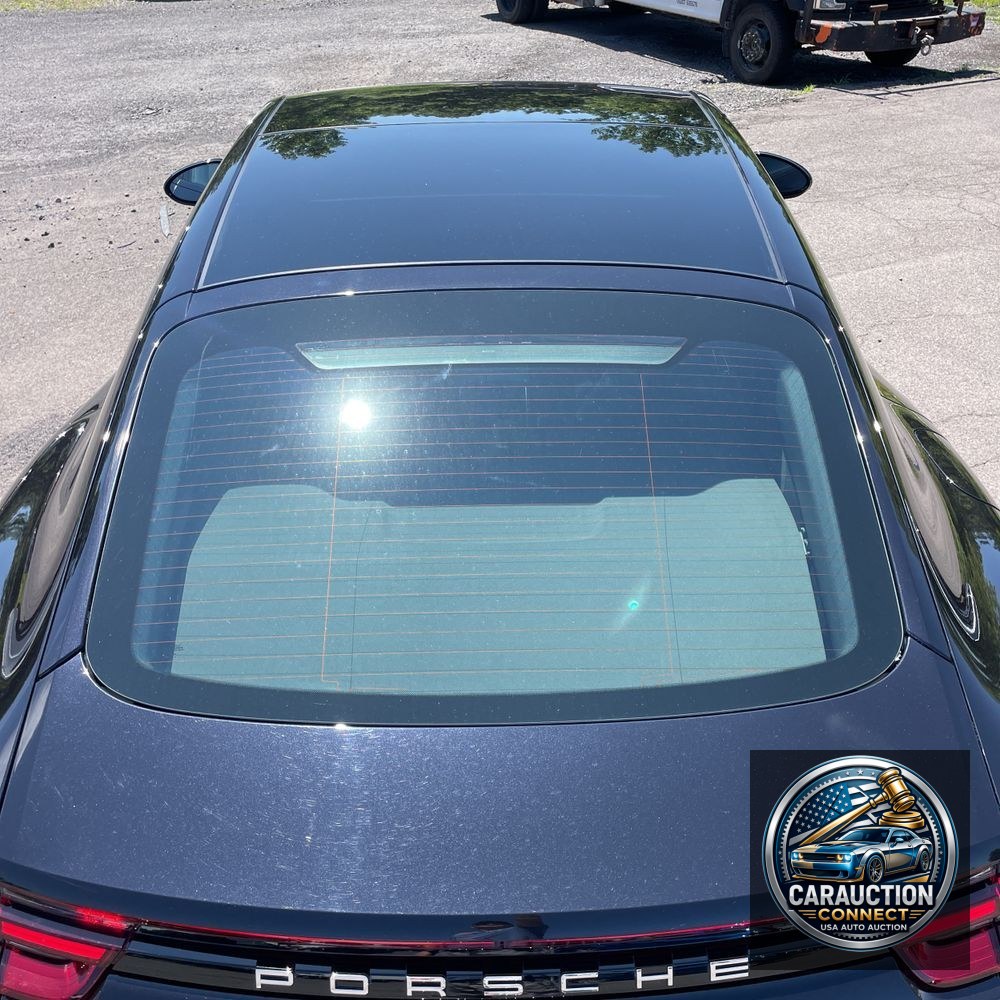2019 Porsche Panamera 4