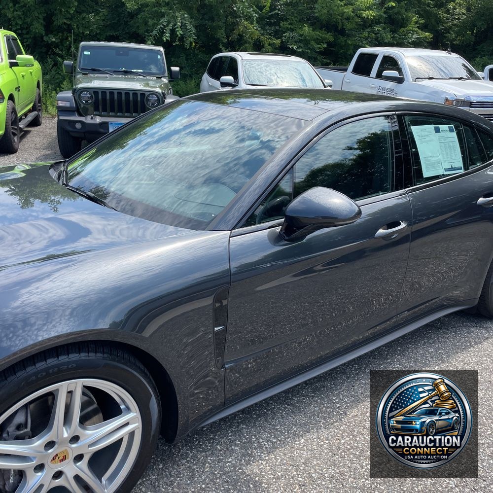 2019 Porsche Panamera 4