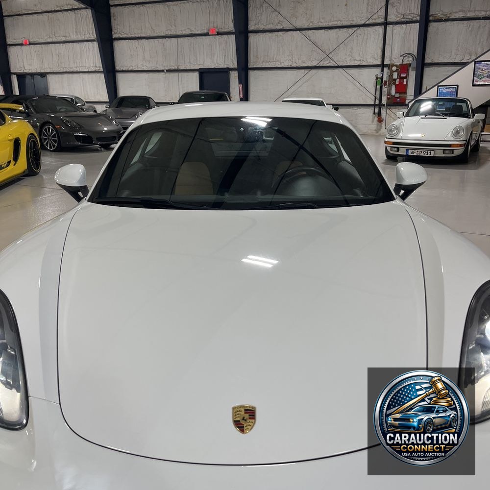 2019 Porsche 718 Cayman Base
