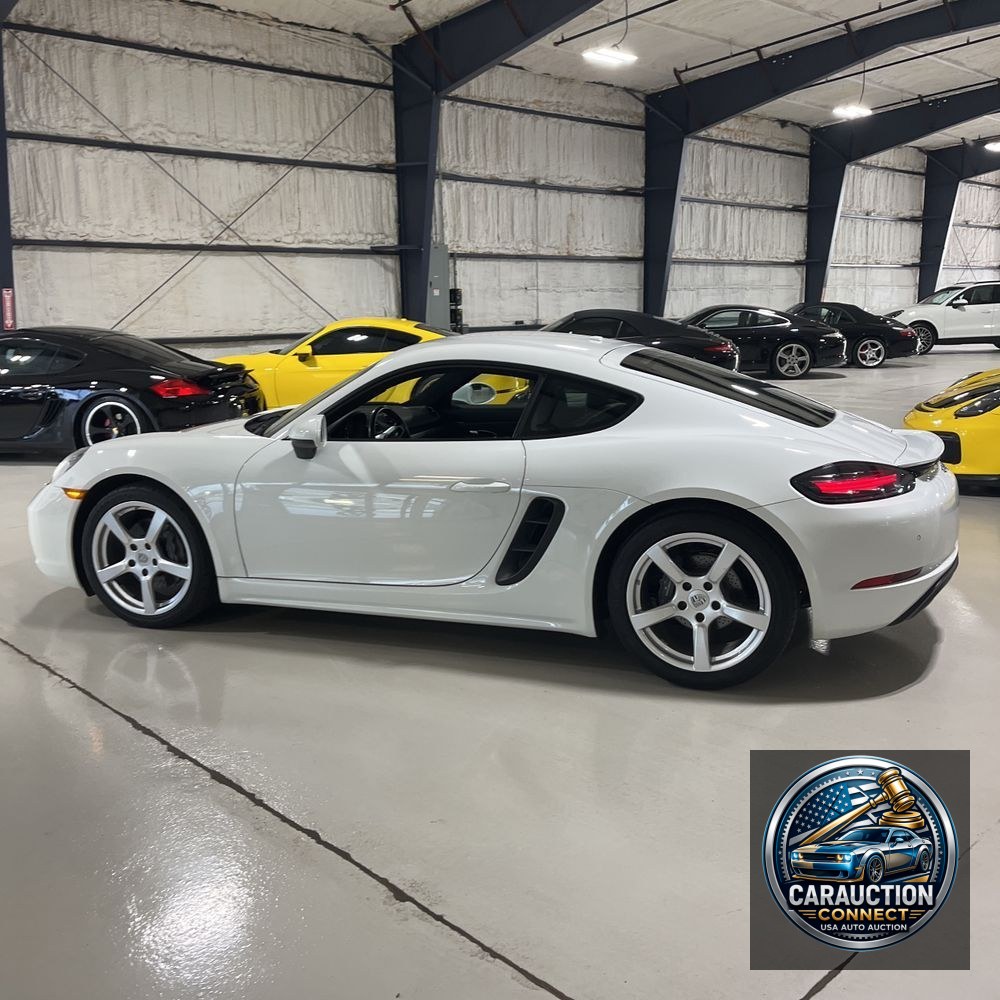 2019 Porsche 718 Cayman Base