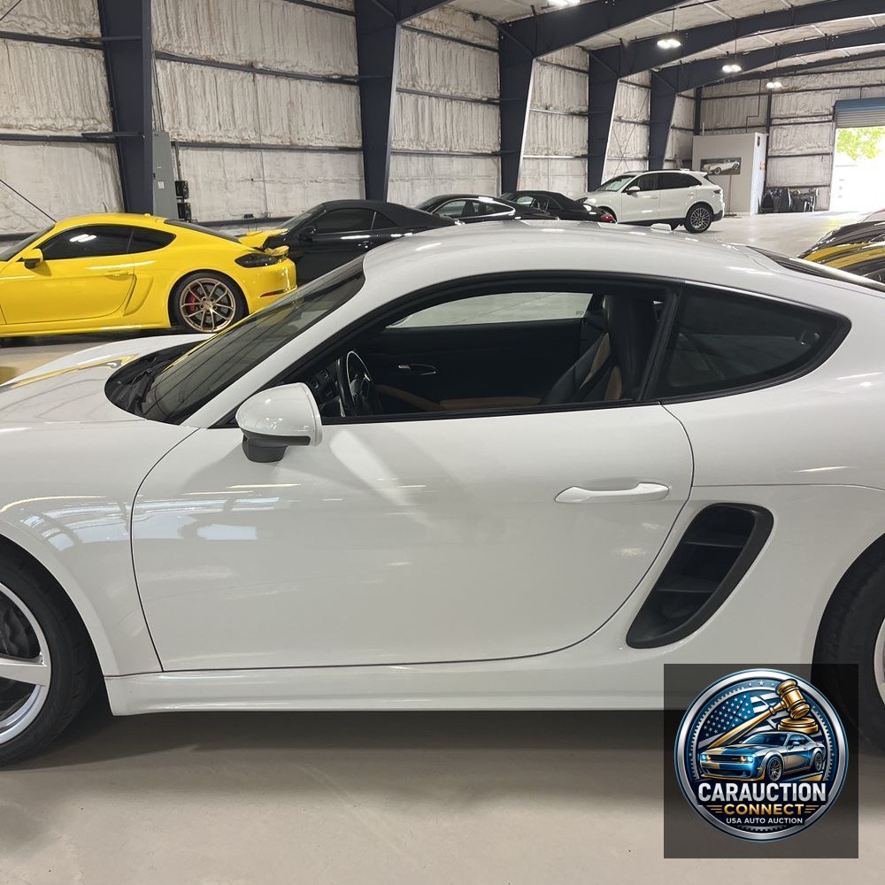 2019 Porsche 718 Cayman Base