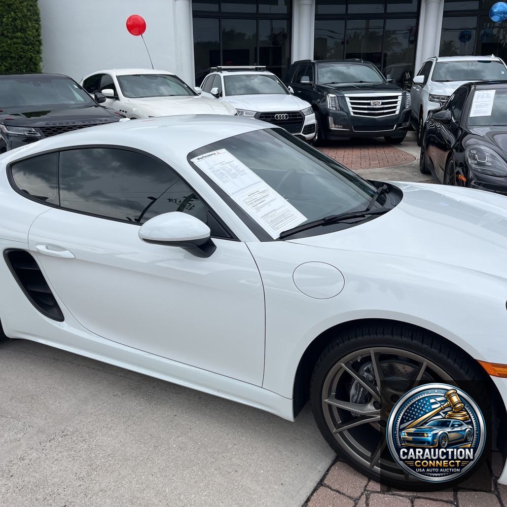 2019 Porsche 718 Cayman Base