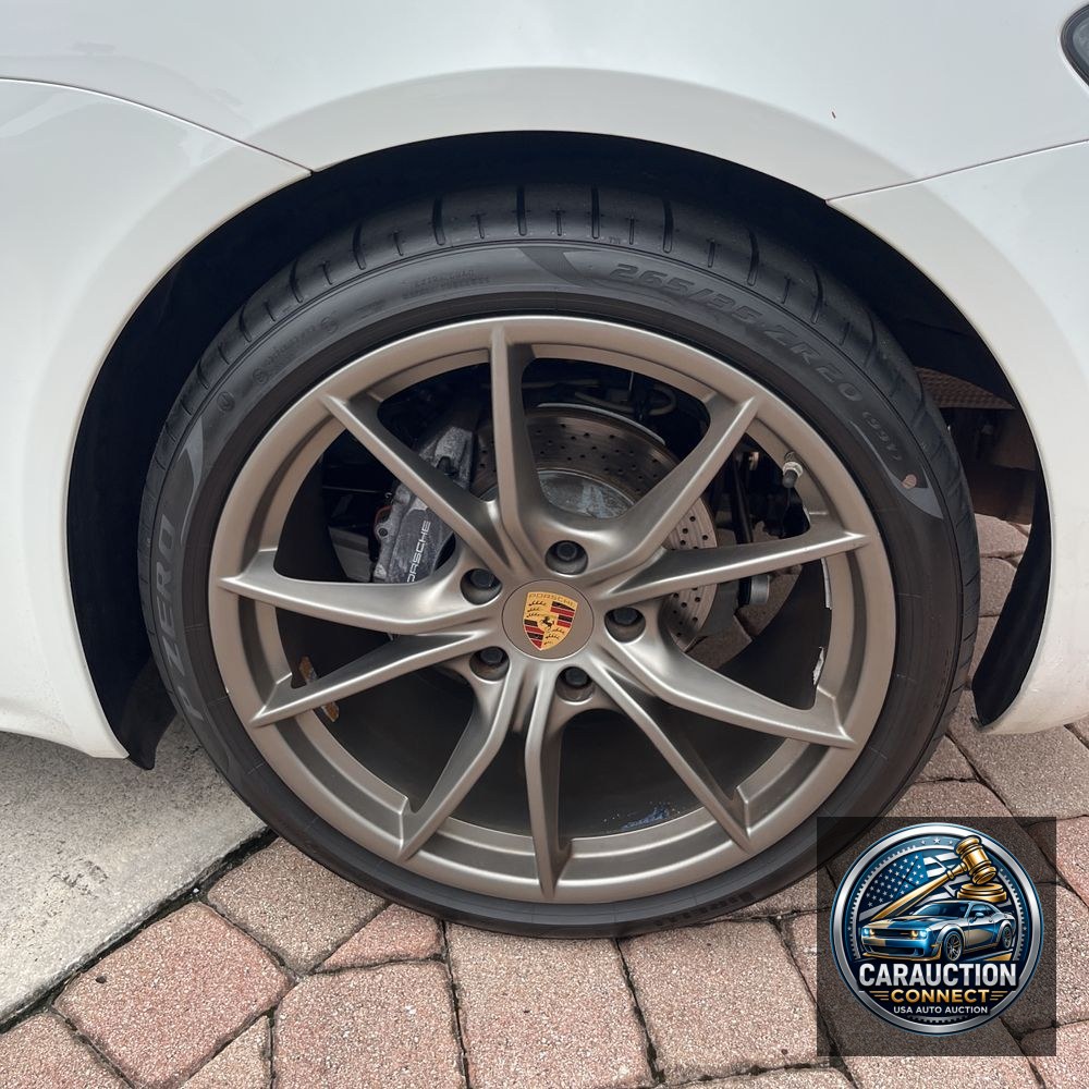 2019 Porsche 718 Cayman Base